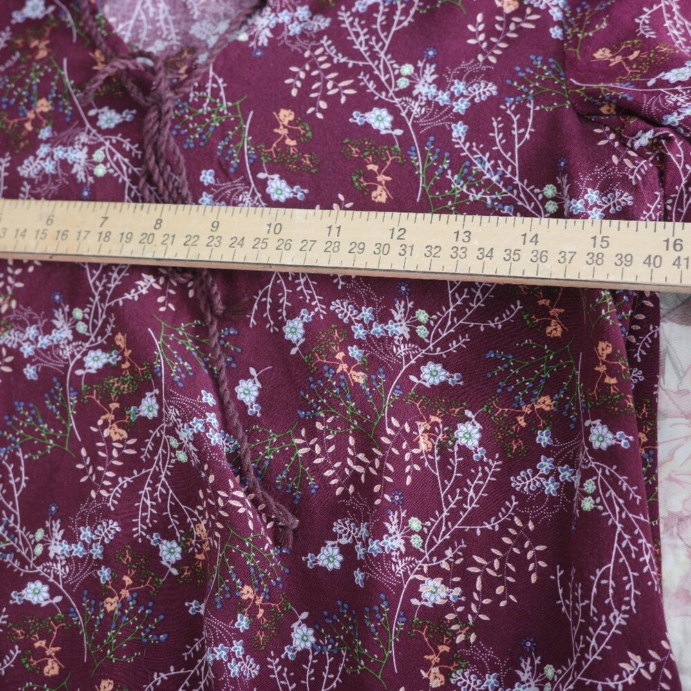 Blouse by Very J, Sz S, 100% Rayon - Picture 3 of 5